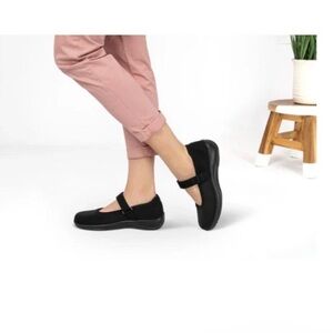 Orthofeet Women’s 7.5 4E Wide 827 Springfield Black Mary Jane Shoes NWOT *Flawed
